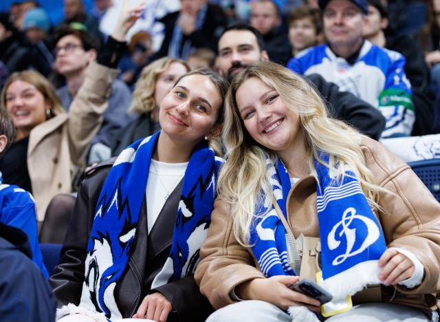 29.09.2025. Трибуны в лицах