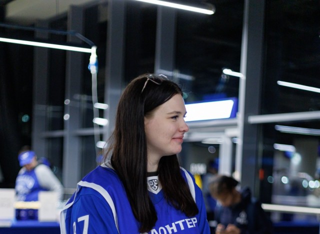 02.10.2025 Автограф-сессия Артема Михеева