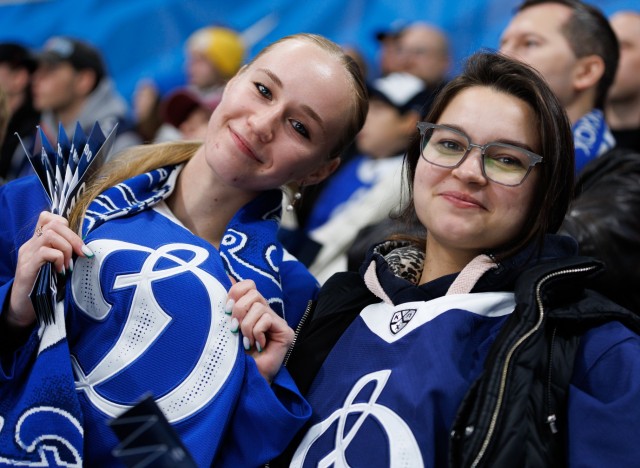 02.10.2025. Трибуны в лицах