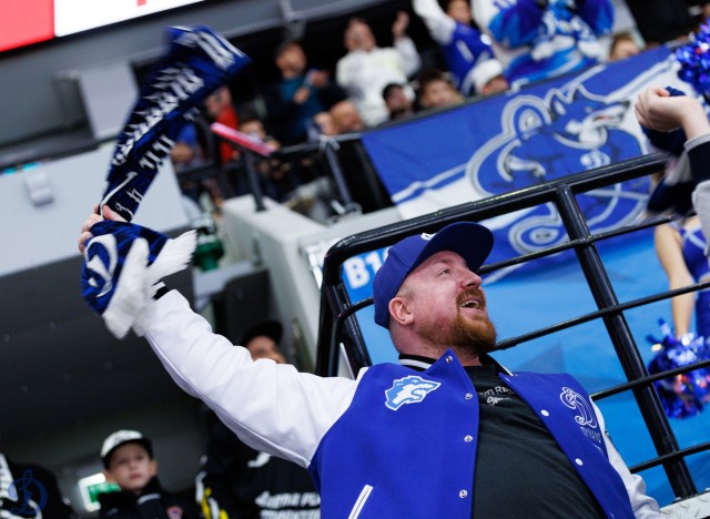 02.10.2025. Трибуны в лицах