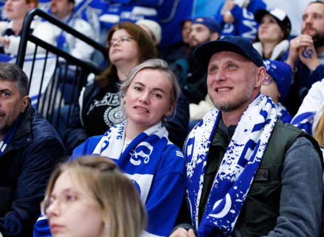 02.10.2025. Трибуны в лицах