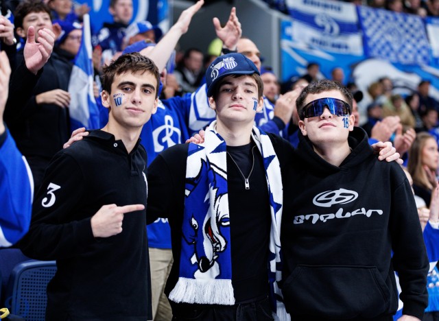 02.10.2025. Трибуны в лицах