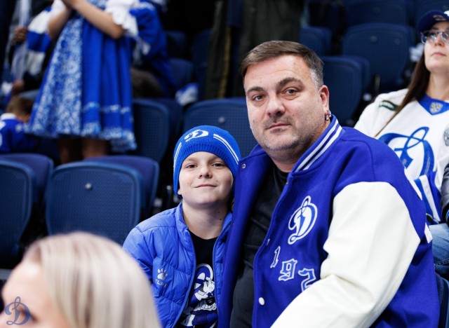 02.10.2025. Трибуны в лицах