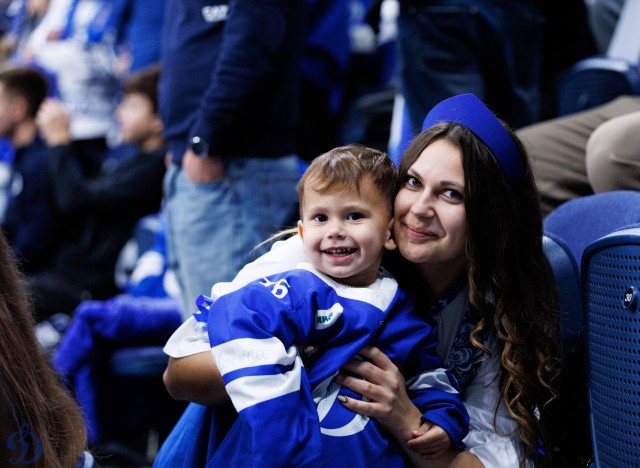 02.10.2025. Трибуны в лицах