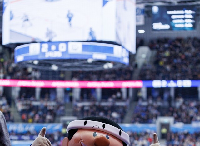 02.10.2025. Трибуны в лицах