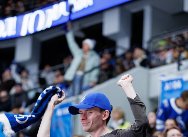 02.10.2025. Трибуны в лицах