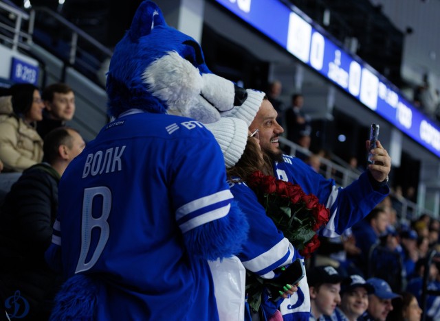 02.10.2025. Трибуны в лицах