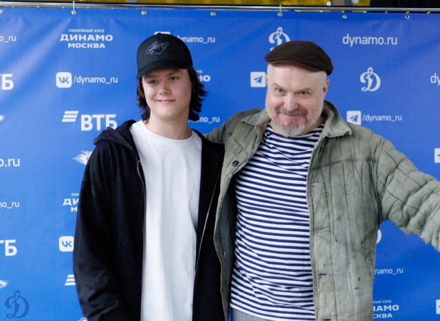 20.10.2025 Автограф-сессия Сергея Чихачева