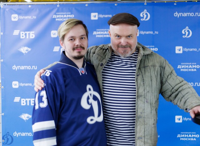 20.10.2025 Автограф-сессия Сергея Чихачева