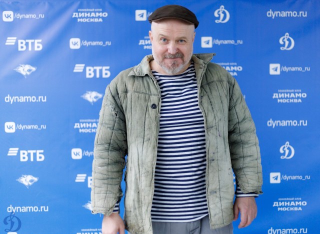 20.10.2025 Автограф-сессия Сергея Чихачева