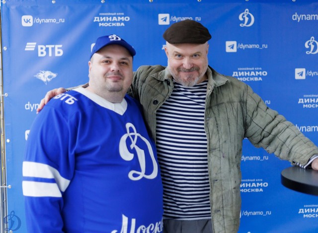 20.10.2025 Автограф-сессия Сергея Чихачева