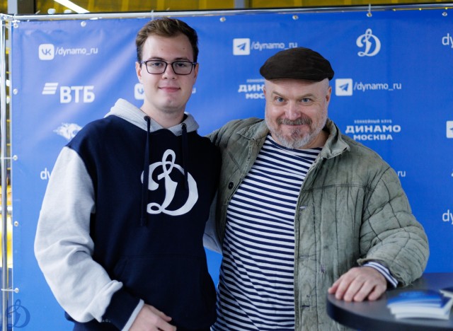 20.10.2025 Автограф-сессия Сергея Чихачева