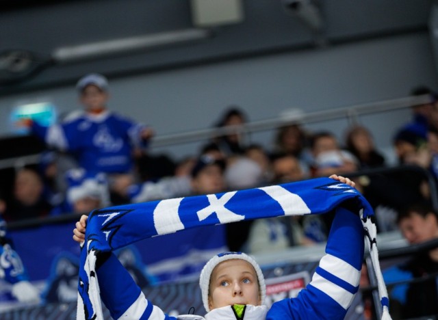 28.01.2026. Трибуны в лица