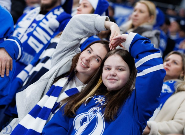 28.01.2026. Трибуны в лица