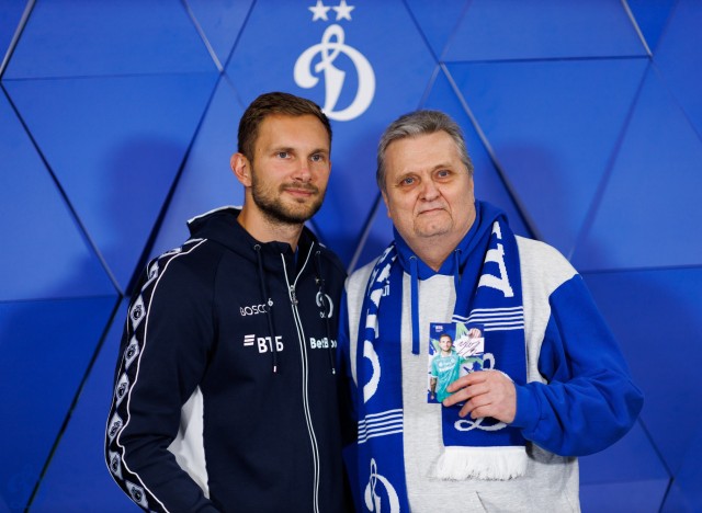 01.03.2026 Автограф-сессия Игоря Лещука