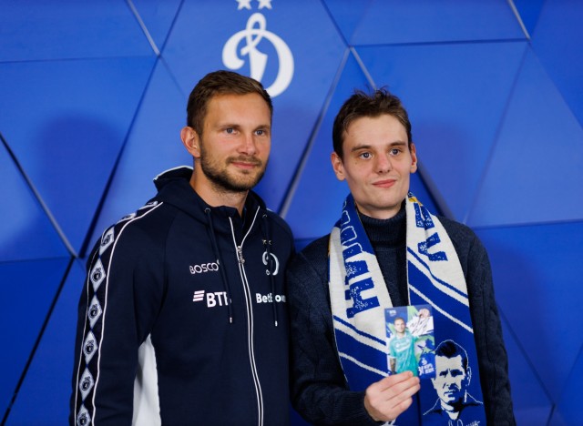 01.03.2026 Автограф-сессия Игоря Лещука