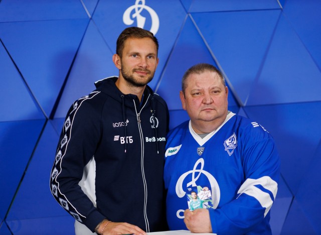 01.03.2026 Автограф-сессия Игоря Лещука