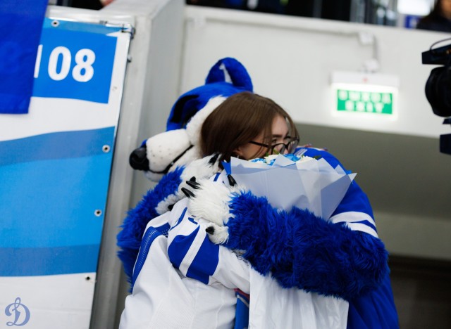 04.03.2026. Трибуны в лицах