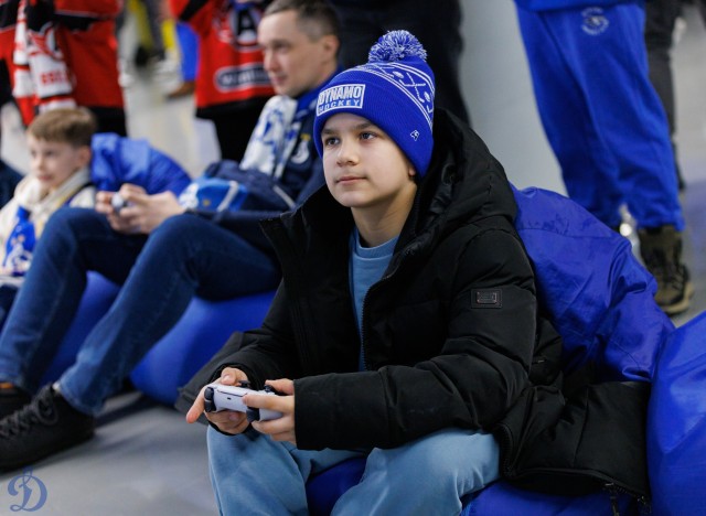 04.03.2026. Трибуны в лицах