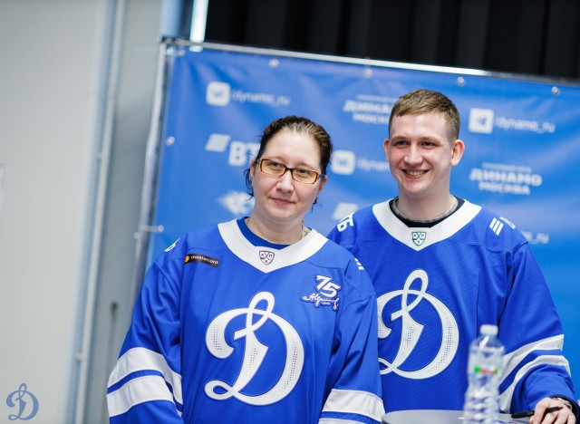 09.03.2026 Автограф-сессия Ильи Лейбина и Максима Пушненкова