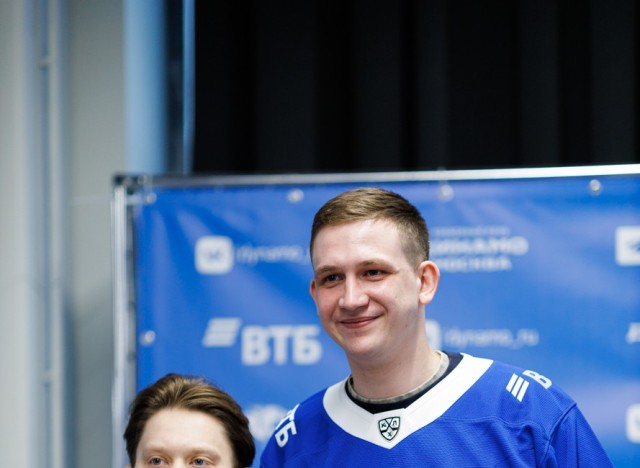 09.03.2026 Автограф-сессия Ильи Лейбина и Максима Пушненкова