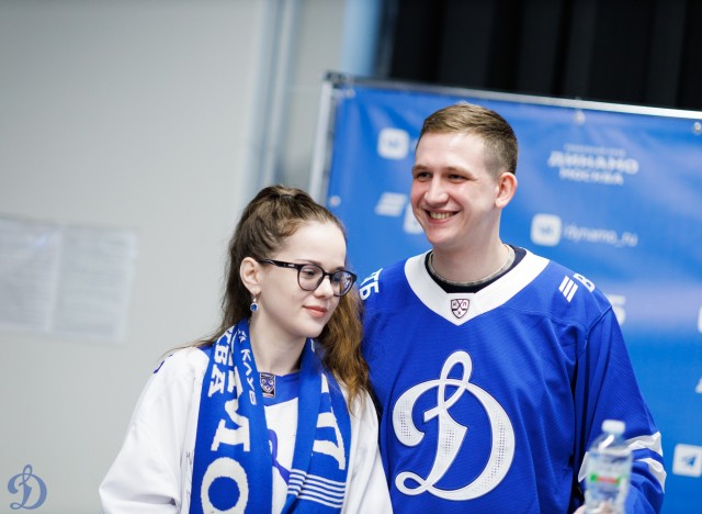 09.03.2026 Автограф-сессия Ильи Лейбина и Максима Пушненкова