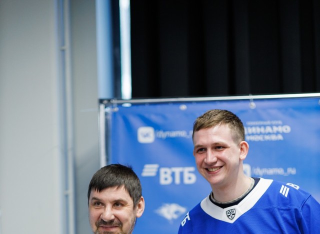 09.03.2026 Автограф-сессия Ильи Лейбина и Максима Пушненкова