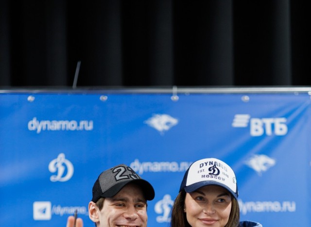 09.03.2026 Автограф-сессия Ильи Лейбина и Максима Пушненкова