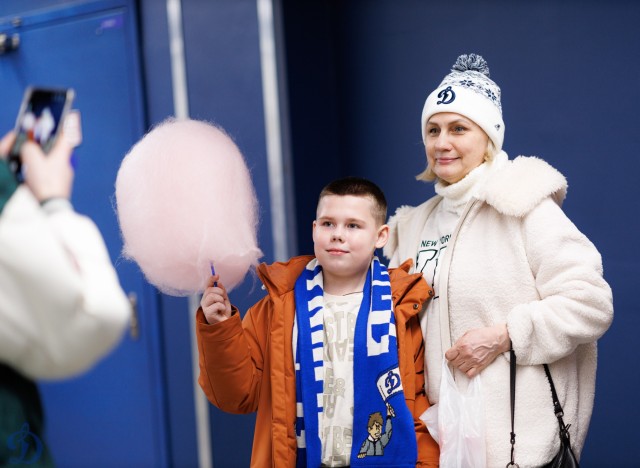 09.03.2026. Трибуны в лицах