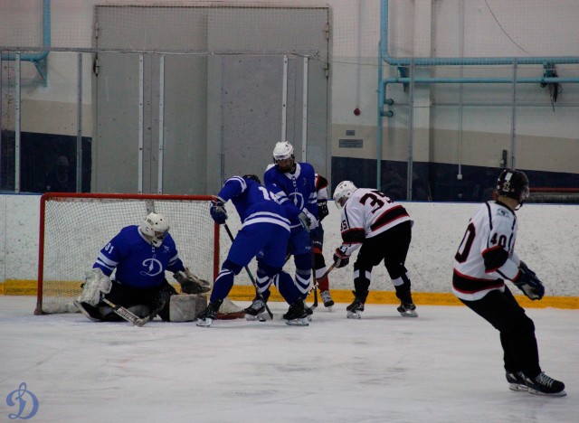 Открытие памятного монумента В.С.Мышкину и матч ветеранов