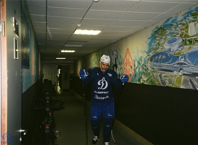 1/8 плей-офф Кубка Гагарина. «Динамо-Минск» — «Динамо» Москва в пленочных кадрах