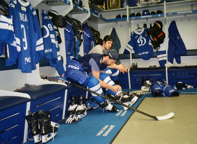 1/8 плей-офф Кубка Гагарина. «Динамо-Минск» — «Динамо» Москва в пленочных кадрах