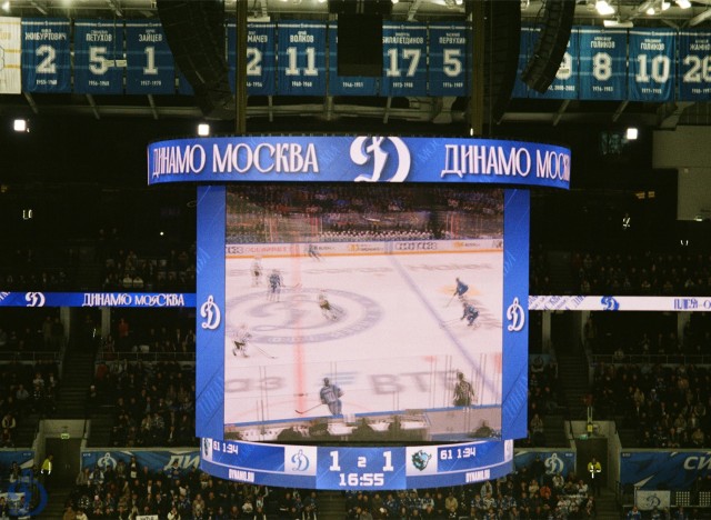 1/8 плей-офф Кубка Гагарина. «Динамо-Минск» — «Динамо» Москва в пленочных кадрах