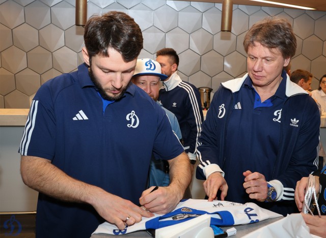 10.04.2026 Встреча команды с болельщиками