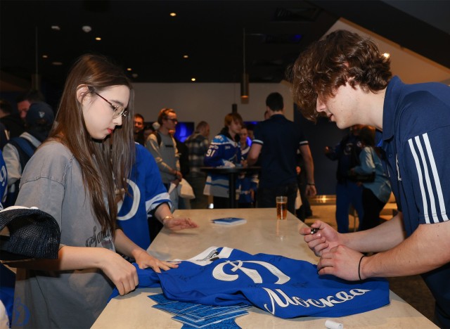 10.04.2026 Встреча команды с болельщиками