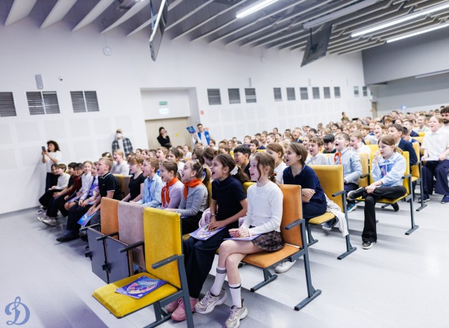 13.05.2026 Урок хоккея в школе №2094