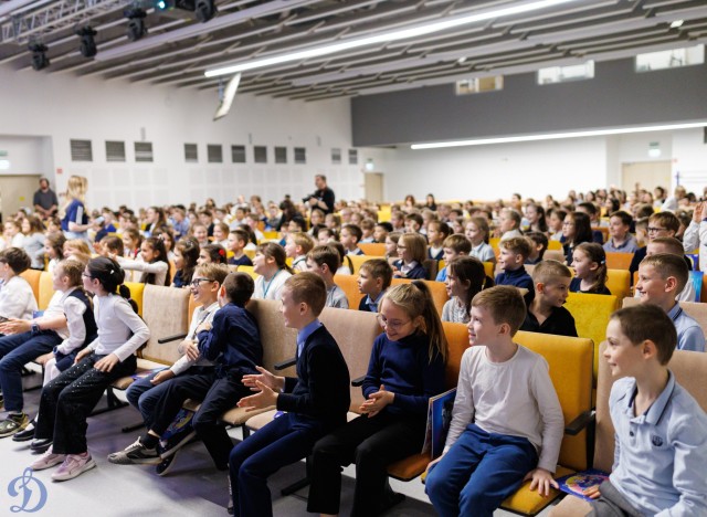 13.05.2026 Урок хоккея в школе №2094