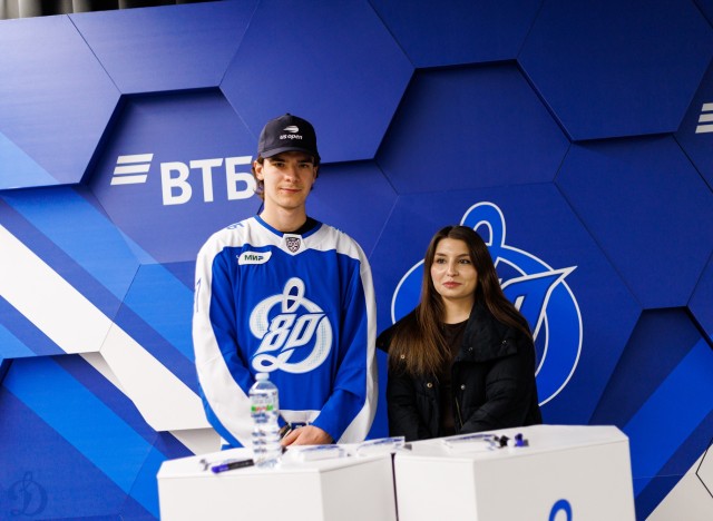 07.10.2026. Автограф-сессия Егора Римашевского