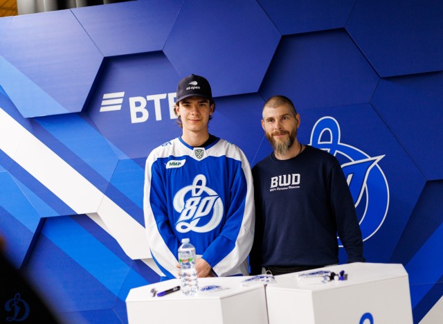 07.10.2026. Автограф-сессия Егора Римашевского