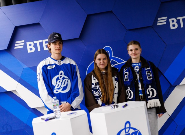 07.10.2026. Автограф-сессия Егора Римашевского