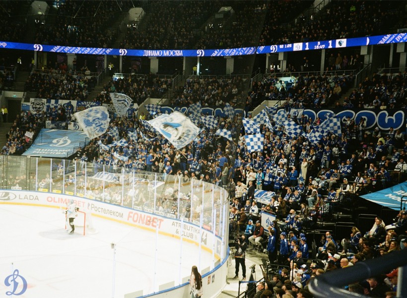 1/8 плей-офф Кубка Гагарина. «Динамо-Минск» — «Динамо» Москва в пленочных кадрах